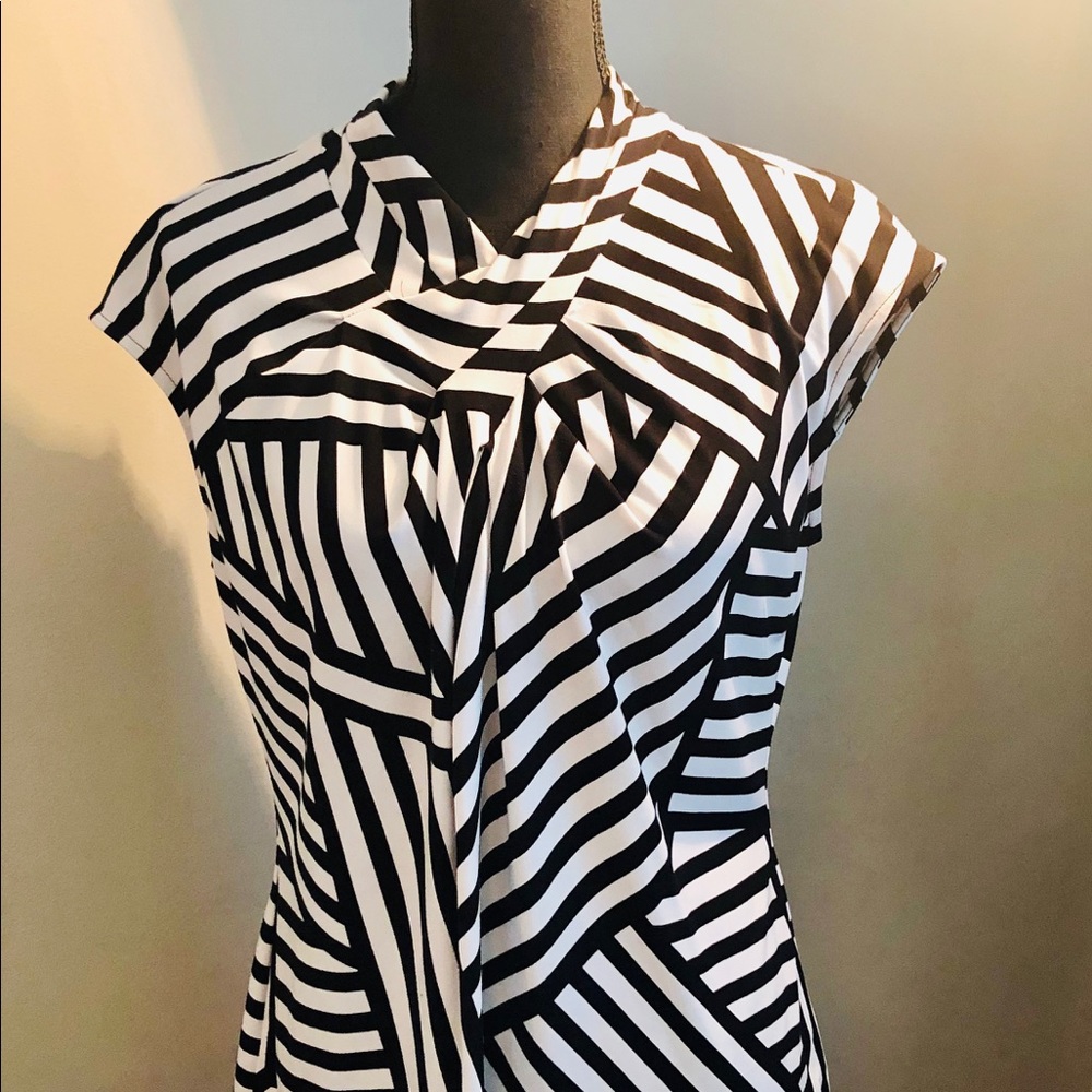 Black and white top!